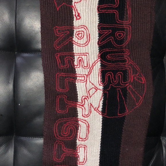 True Religion Brand Jeans Malibu Scarf - Picture 5 of 5